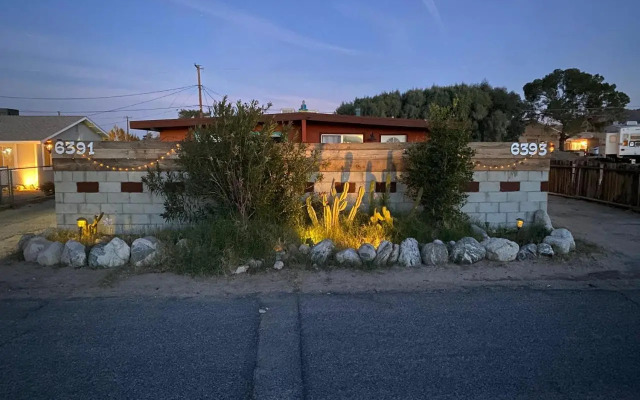 Center Street Villas