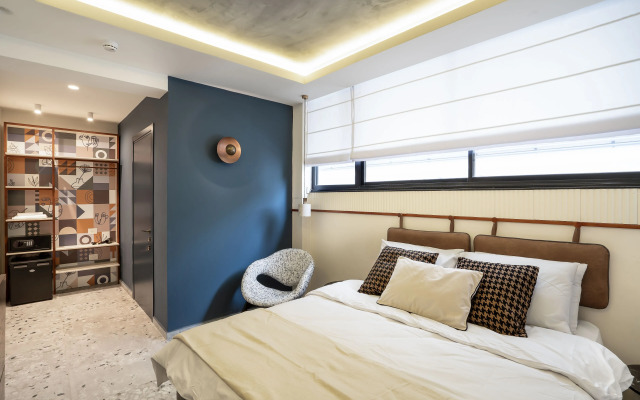 Mulan TLV Hotel
