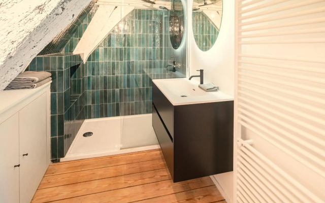 The Hendrik Square Residence