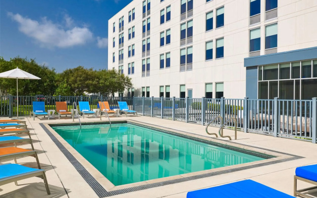 Aloft Las Colinas