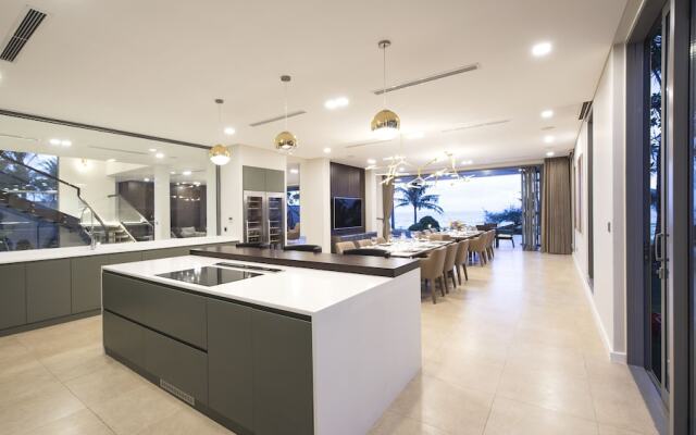 The Five Stars Villa