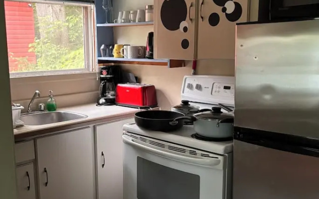 Lakefront Hideaway Resort