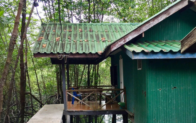 Mairood Resort