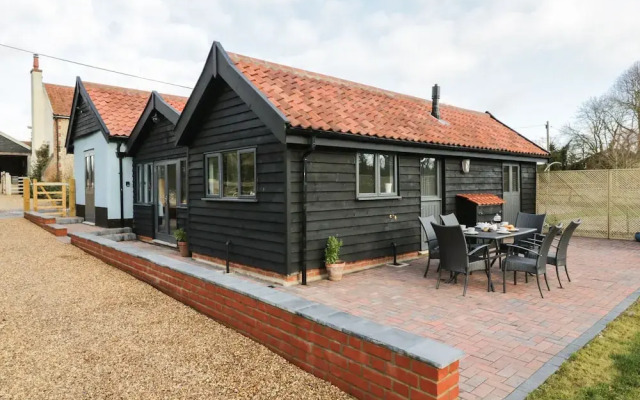 Whitehands Farm Barn