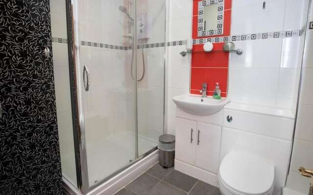 Tredegar House Flat 4