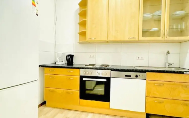 4BR Stay for 8 Near FAC Stadium