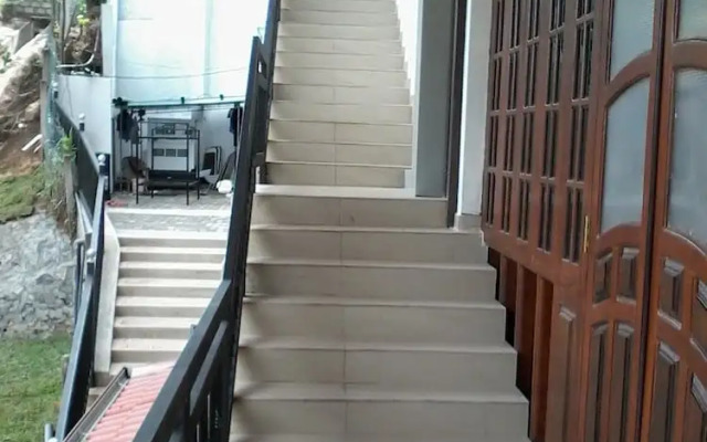 OYO 240 Grand Highway Resort