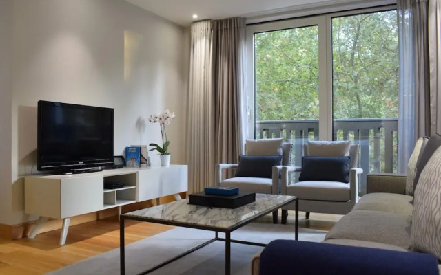 3 Bedroom Flat in Westminster