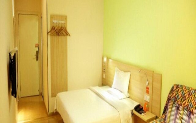 7 Days Inn Chongqing Nanchuan Zhonglou Street Business Center Branch