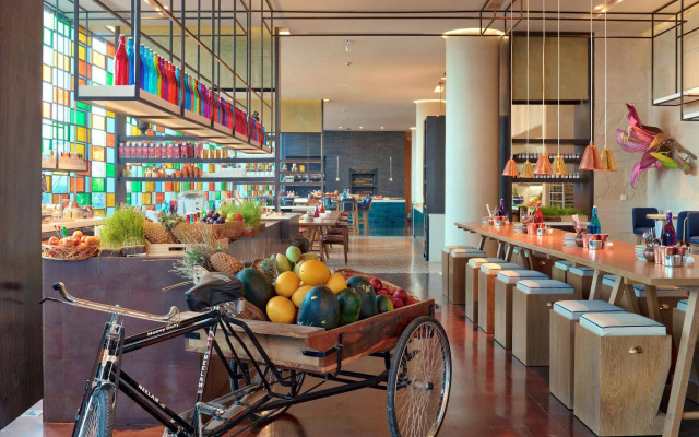Andaz Delhi, by Hyatt