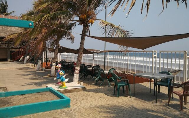 Punta Roca Surf Resort