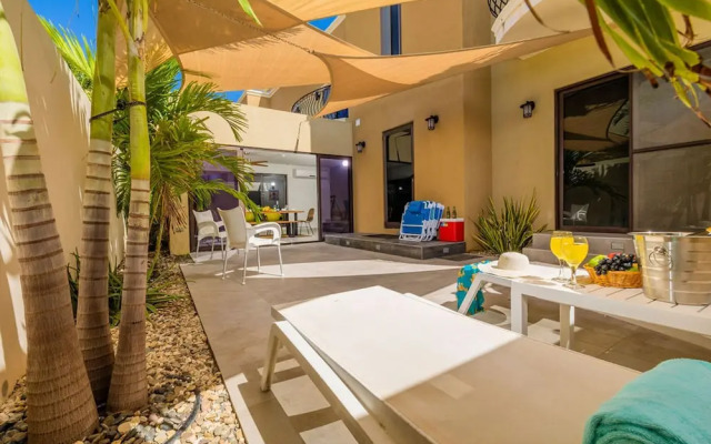 Modern 3br2ba 24 7 Security Pools Restaurant
