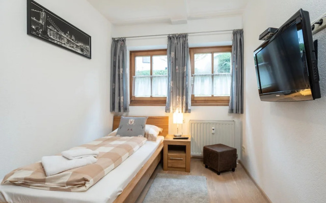 Luxurious Apartment in Furth With Pool