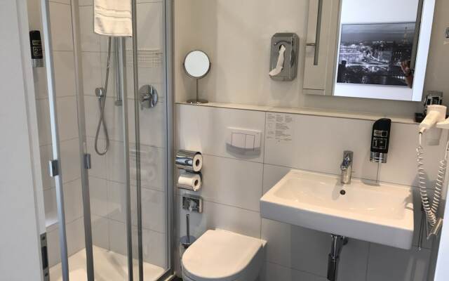 SCHROEDERS Apartement Hotel
