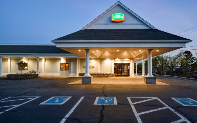 Courtyard Cape Cod Hyannis