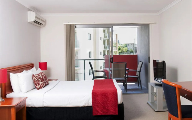 Skyline Court Apartments