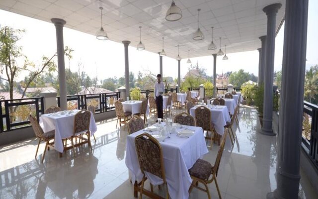 Inlay Palace Hotel