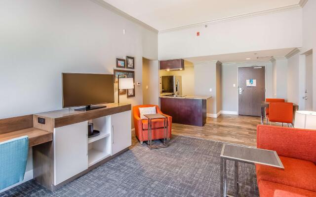 Hampton Inn Pensacola Beach