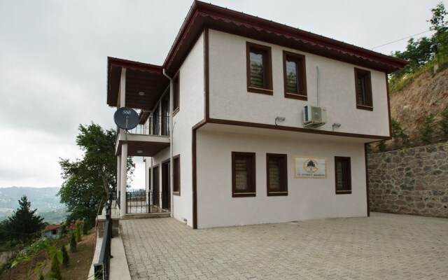 Guven Suite House