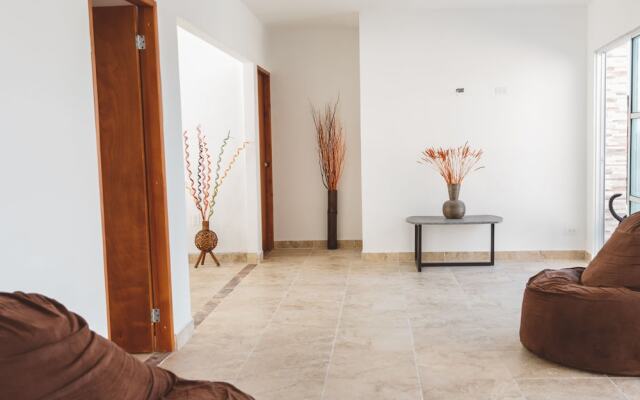 The Rock House Hostel - Adults Only