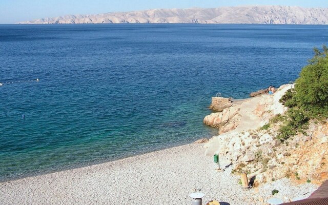 Nice Apartment in Senj With Wifi