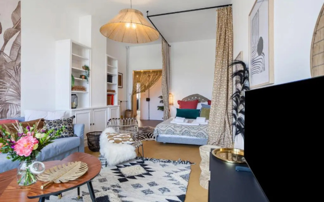 PREMIERE LIGNE - Bel appartement en 1ère ligne du Vieux e
