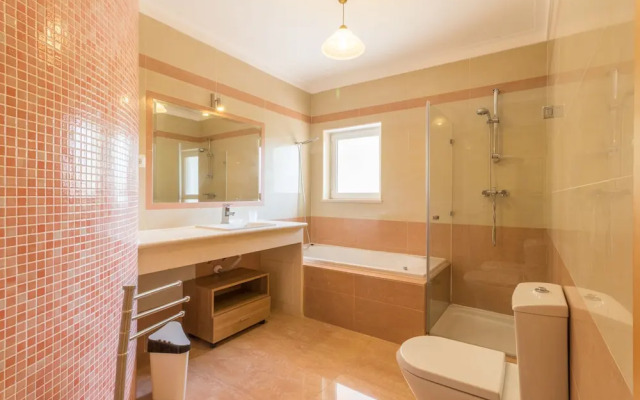 Villas2Go2 Alvor Villa
