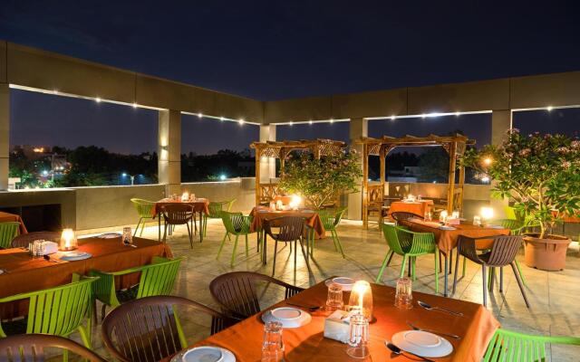 Treebo Premium Grand Emerald