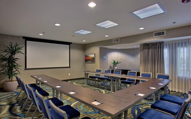 Hampton Inn by Hilton Costa Mesa Newport Beach
