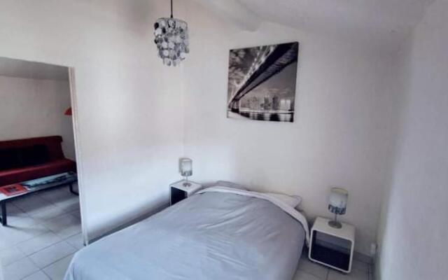 T2 meublé Toulon côte azur - 4 personnes max