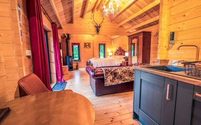 Hawthorn Hideaway