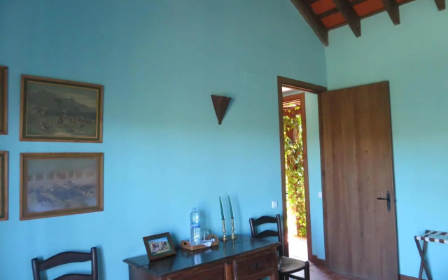 Casa Alvarianes