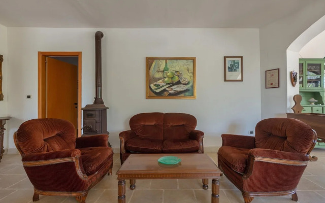 3593 Casina Cazzato by Barbarhouse