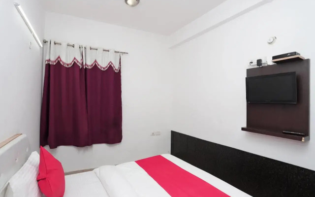Oyo Flagship 40300 Hotel Kusum Palace