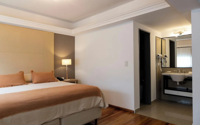 Cumbres Hotel