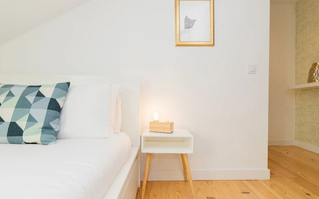 Belem Design 10 by Homing