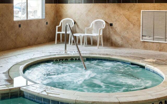 Comfort Suites Plano - Dallas North