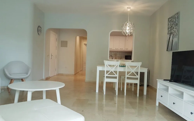 Beautiful holidays flat to rent in Mijas