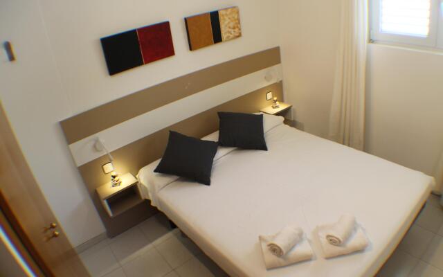 Almadraba F2 in Roses