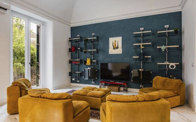 Upscale Urban Apartment