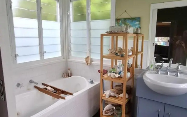 Wyreepi Carribean Chalet