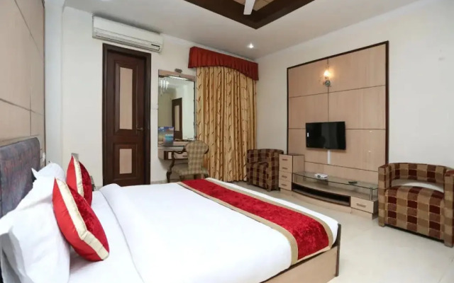 OYO 14789 Kempinski Wide