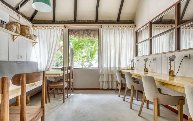 Mía Tulum Resort