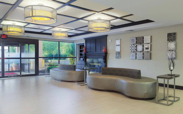 Comfort Inn & Suites Mt. Holly - Westampton