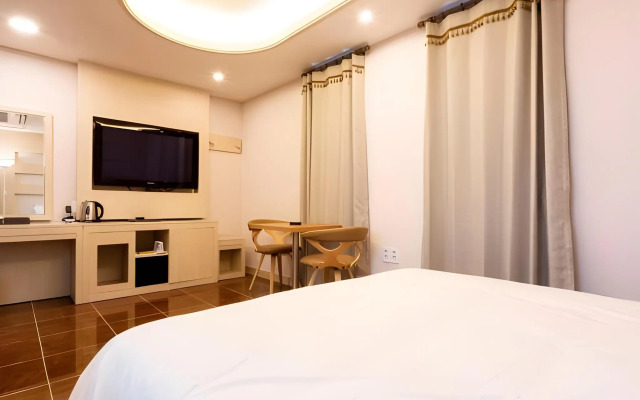 Hotel Tirol