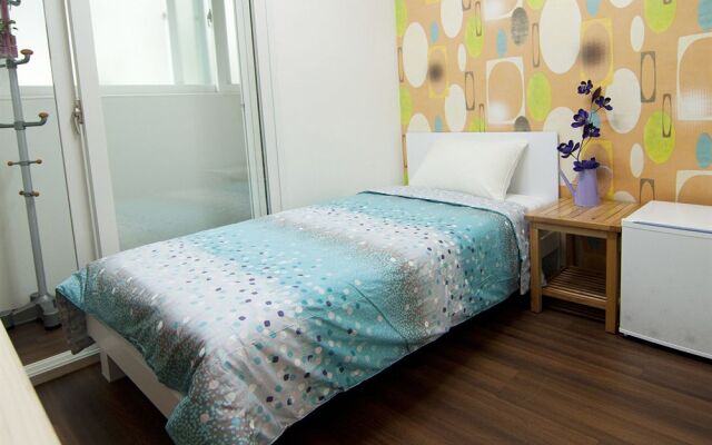 Alice Hostel