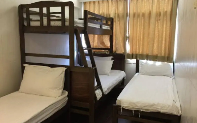Lam Shan - Pakho Hostel