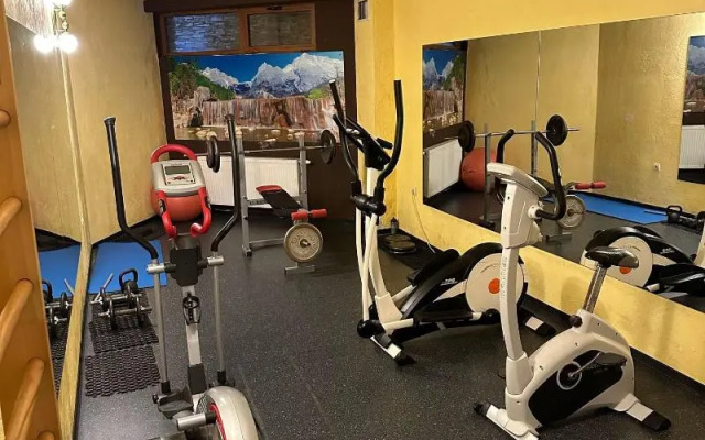 Green Wood Resort Apartments
