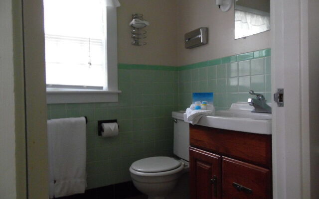 Veranda Cape Cod Family Resort