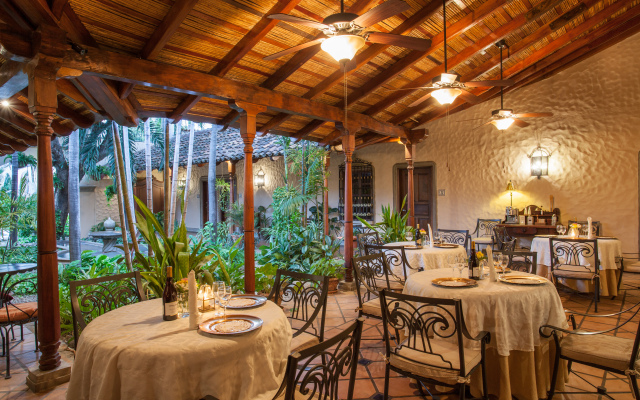 Hotel Los Robles